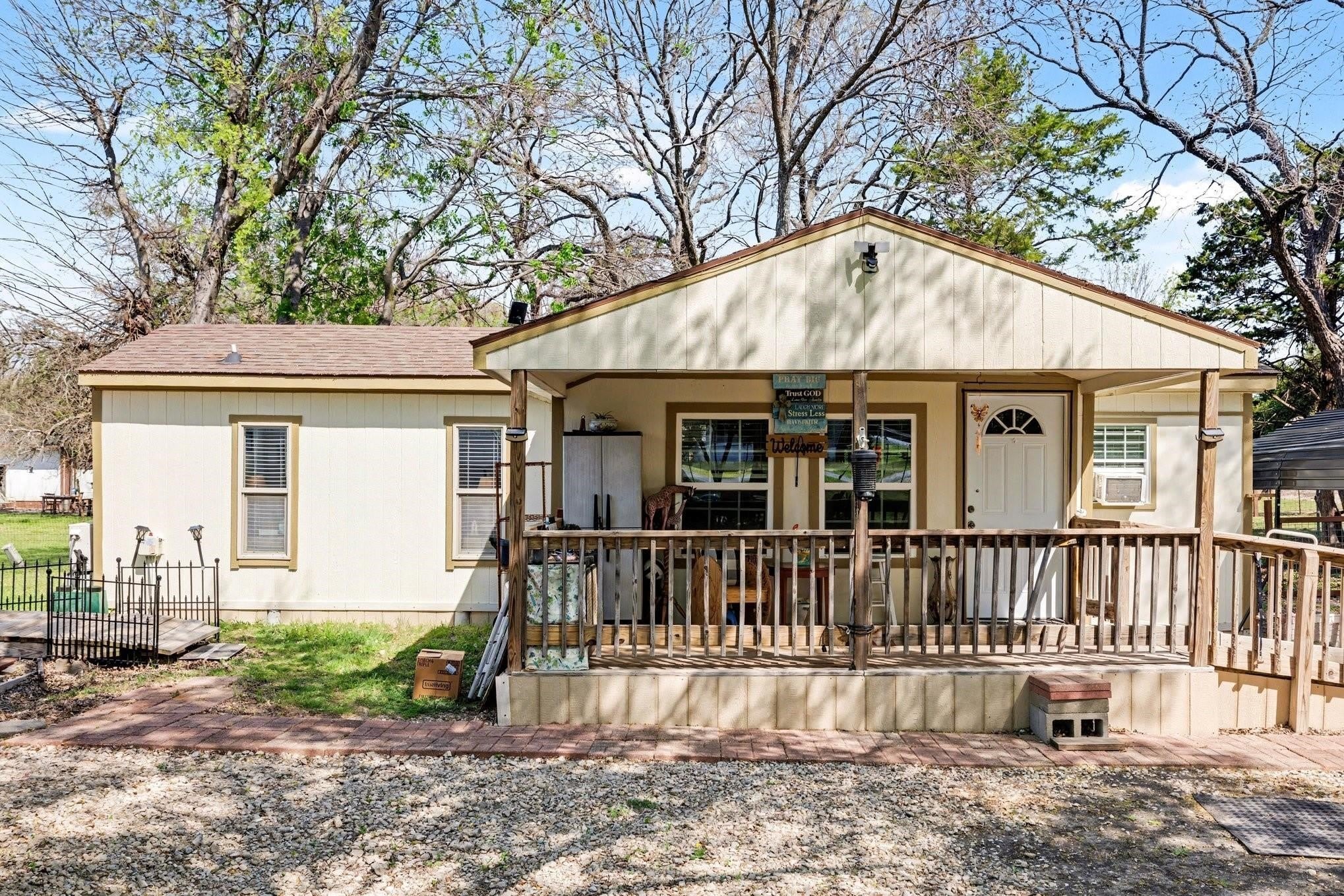 5591 County Road 920 – photo 1