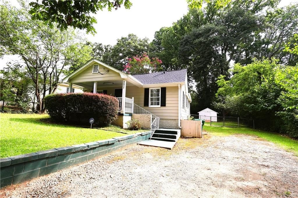 771 Mclendon Drive – photo 1 of 25