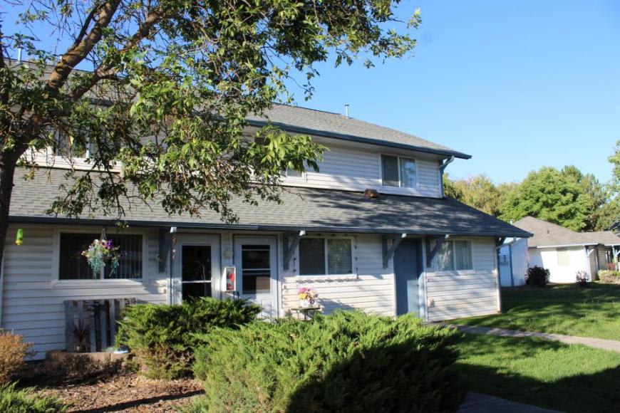 1875 White Ave. – photo 1 of 10