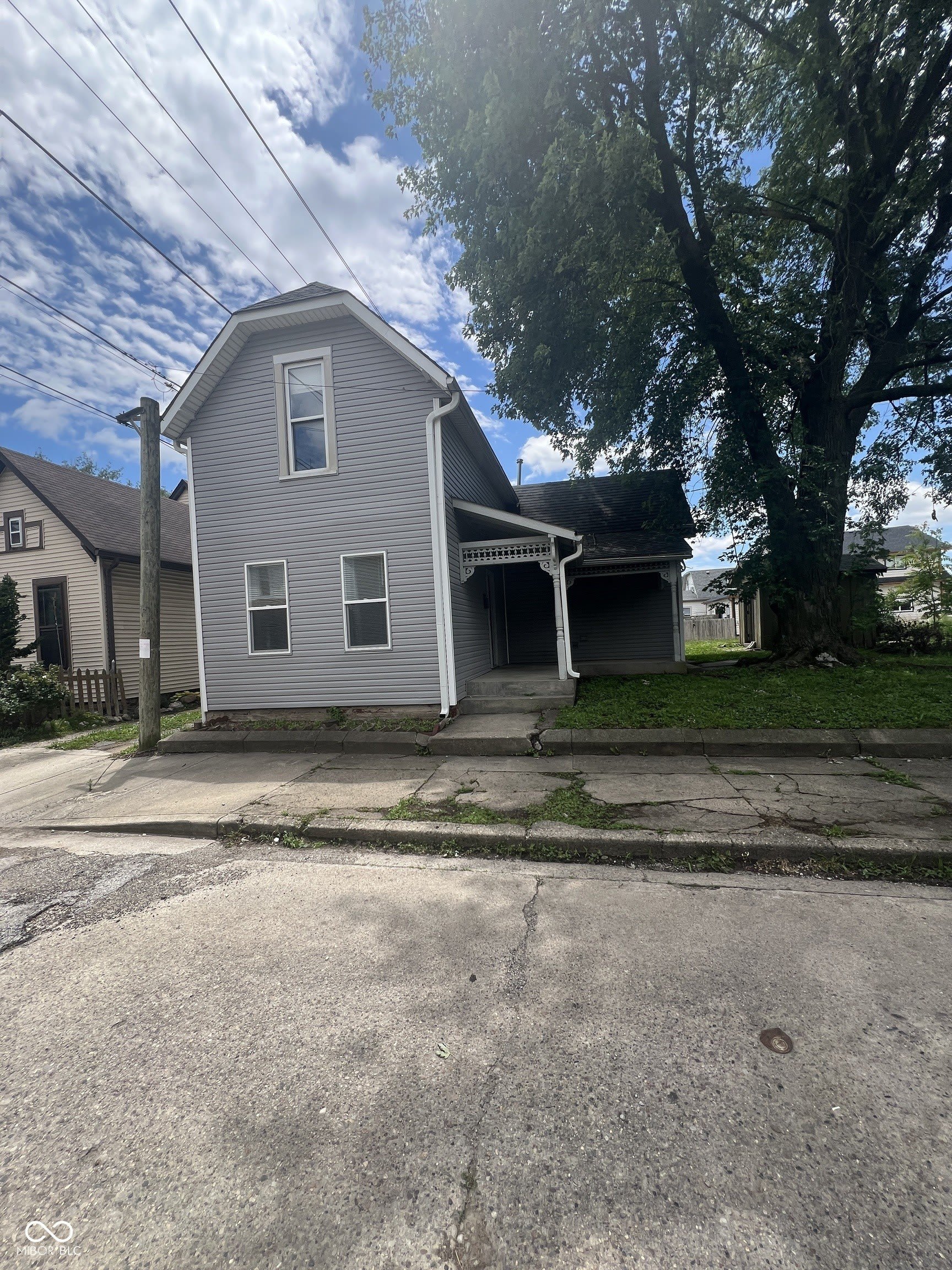 11 Iowa Street – photo 1