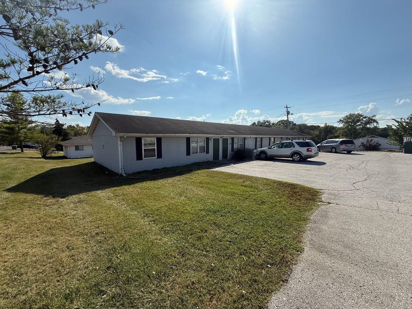 Nice 2 Beds and 1 Bath Northern Columbia – photo 1 of 12