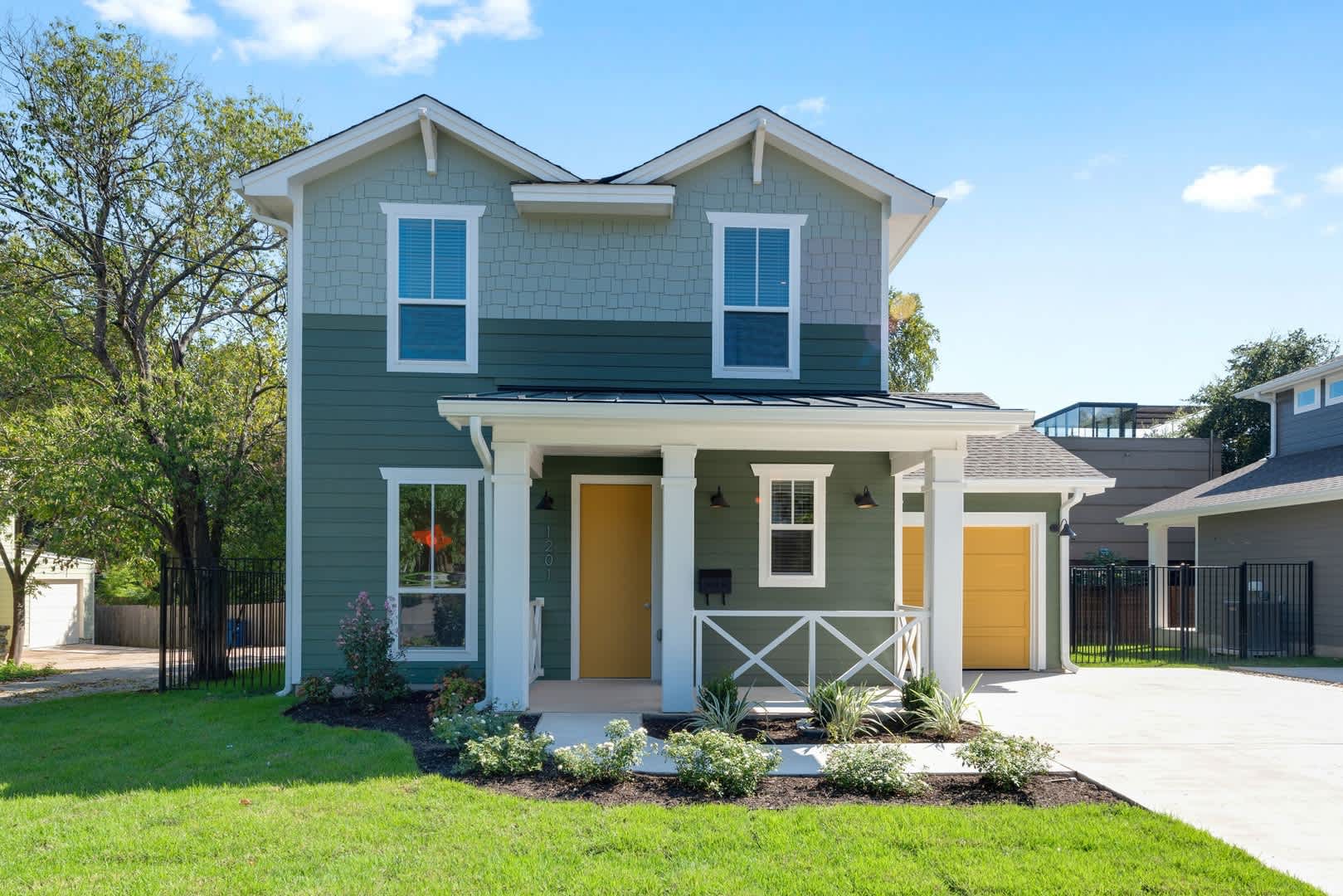 UT PRE-LEASE: New Construction: Luxury 4 bed / 3 bath home in West Campus – photo 1