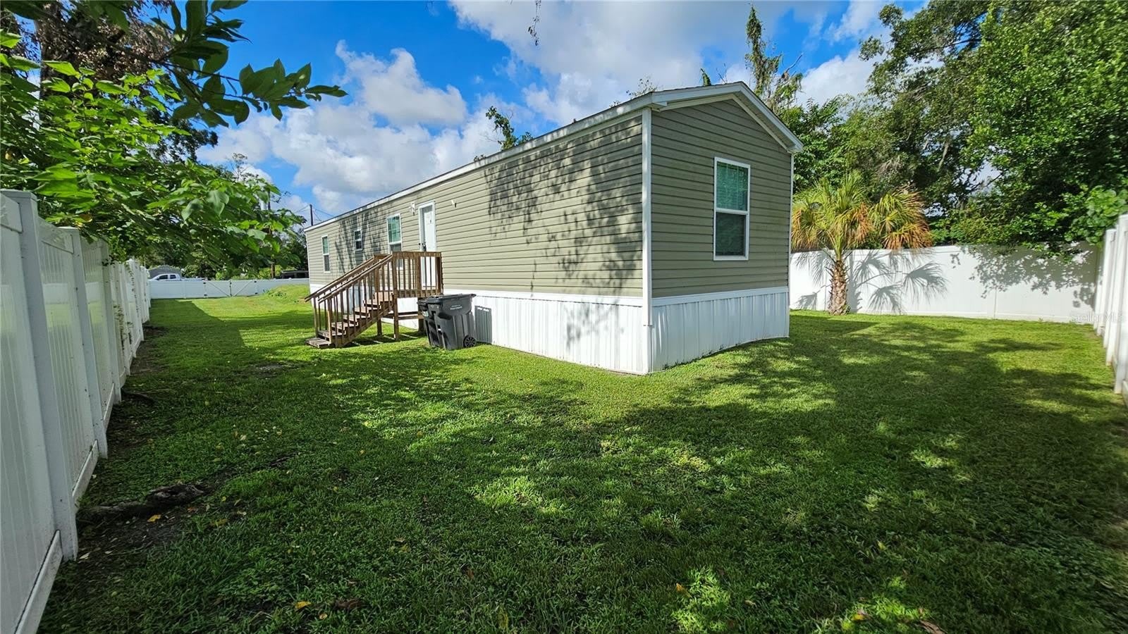 1831 RUBY Street – photo 1