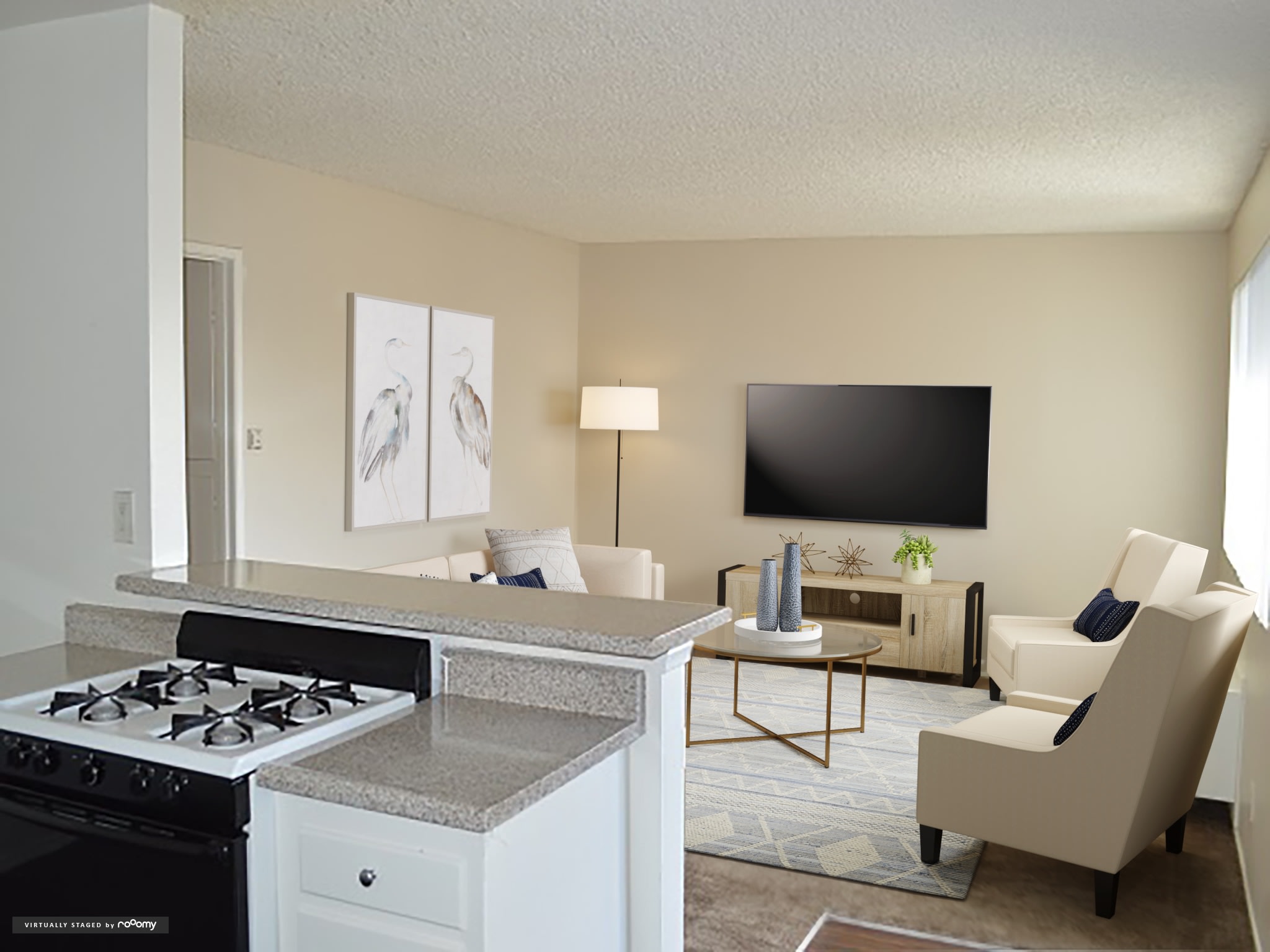 Country Club Apartments – photo 1 of 13