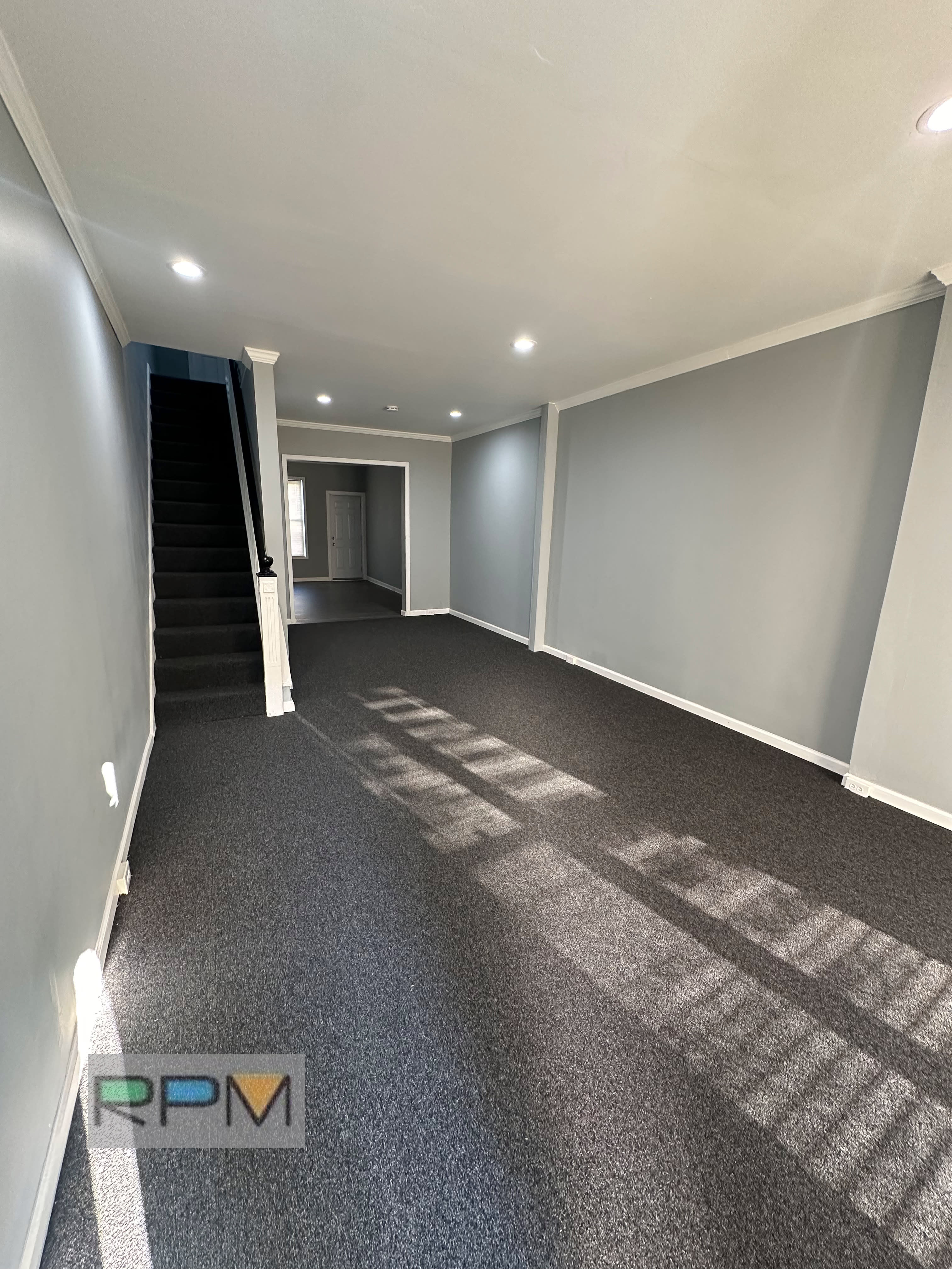 438 N Lakewood Ave – photo 1