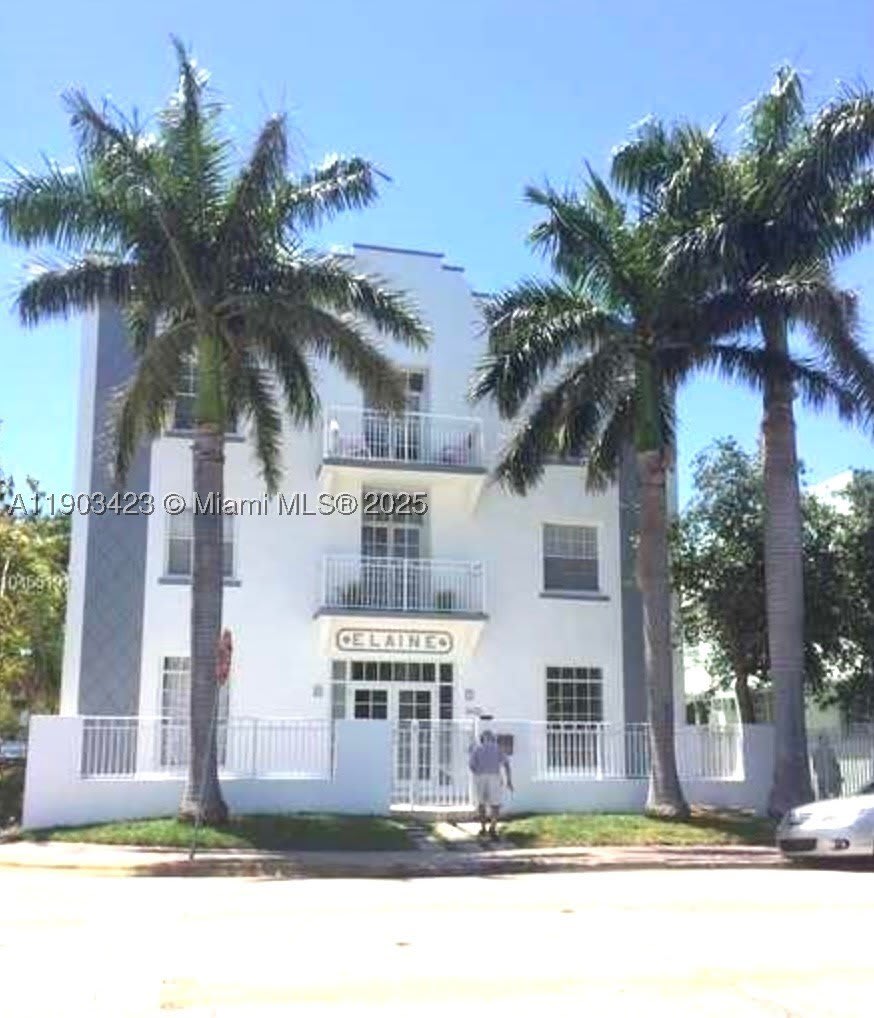 1502 Jefferson Ave – photo 1
