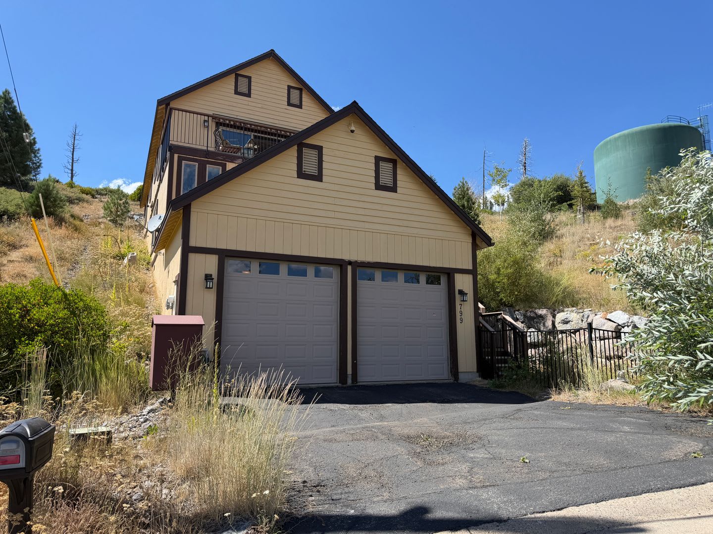 Gorgeous Views Out Of Every Window 3 Bed 2 Bath With Garage – photo 1 of 283