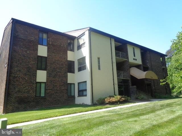7814 Hanover Parkway – photo 1 of 253