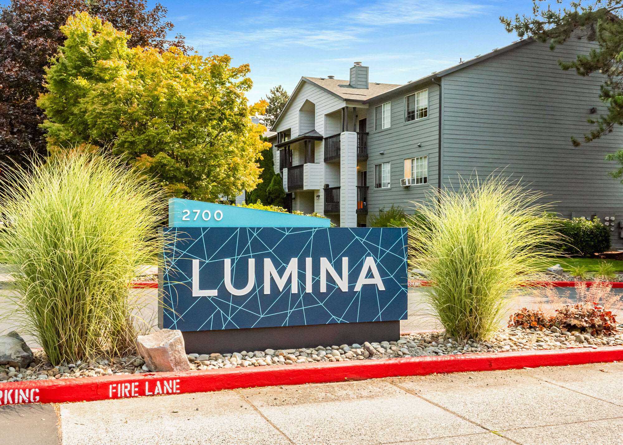 Lumina Apartments – photo 1
