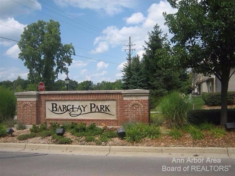 2806 Barclay Way – photo 1