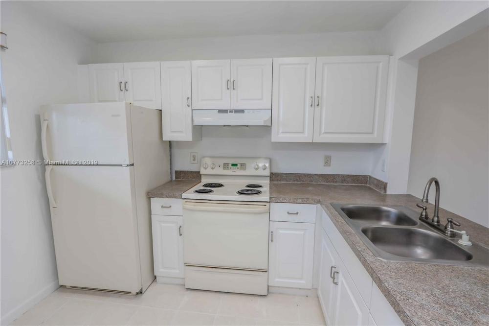 14923 SW 104th St # 2-204 – photo 1