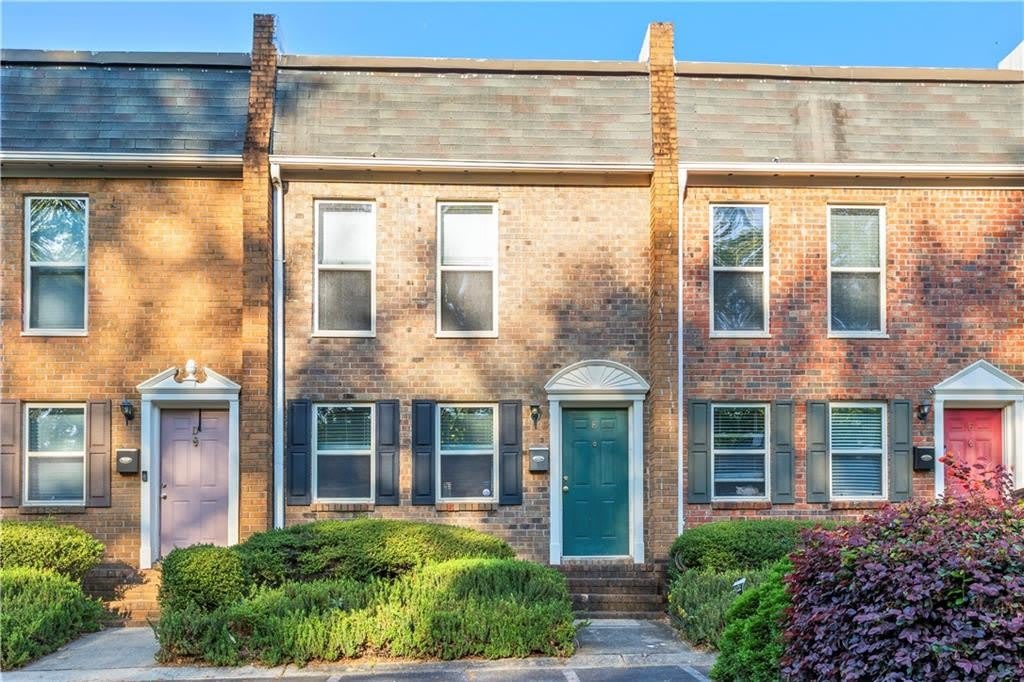 245 Winding River Drive – photo 1