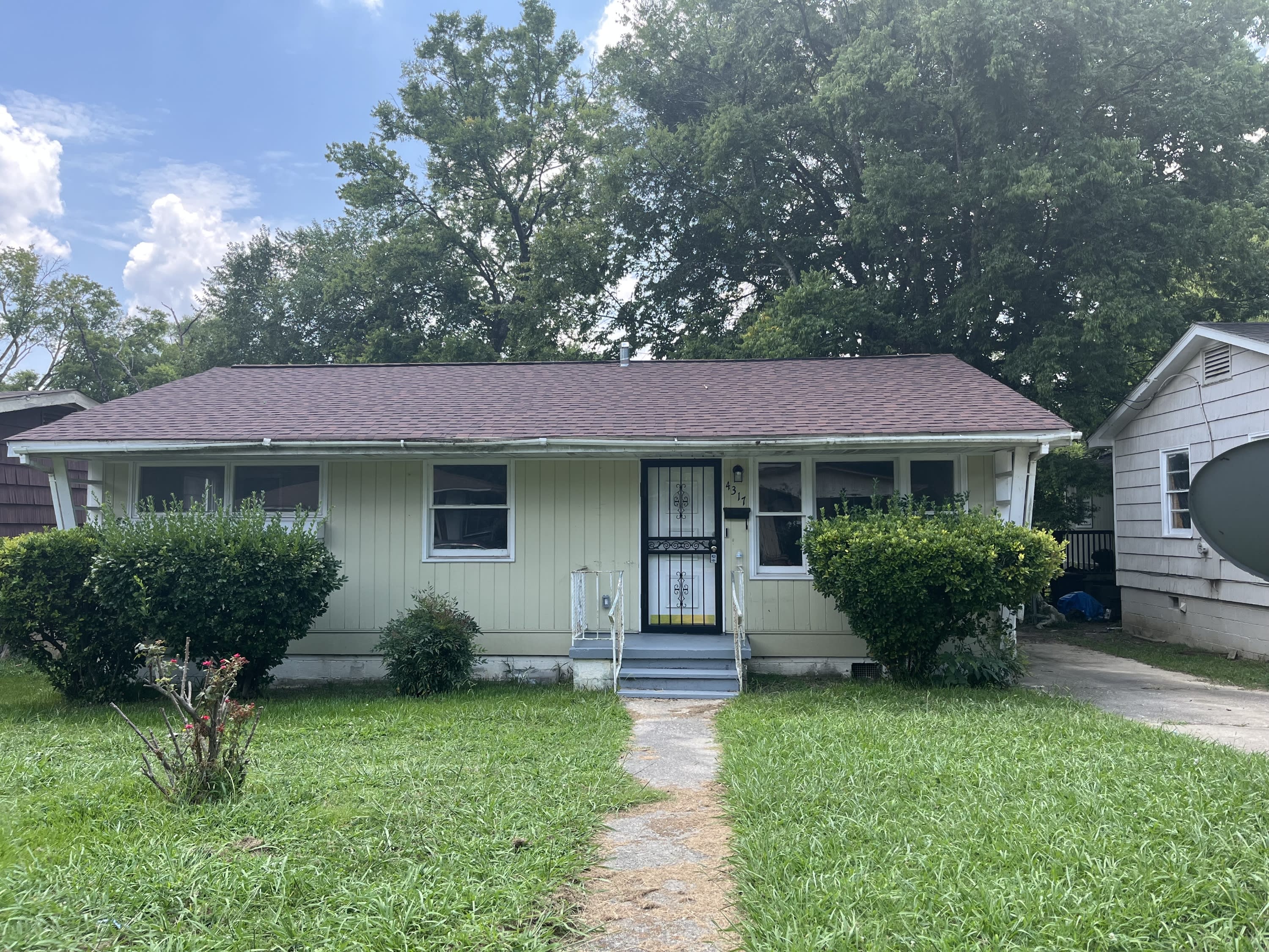 4317 41St Avenue North – photo 1
