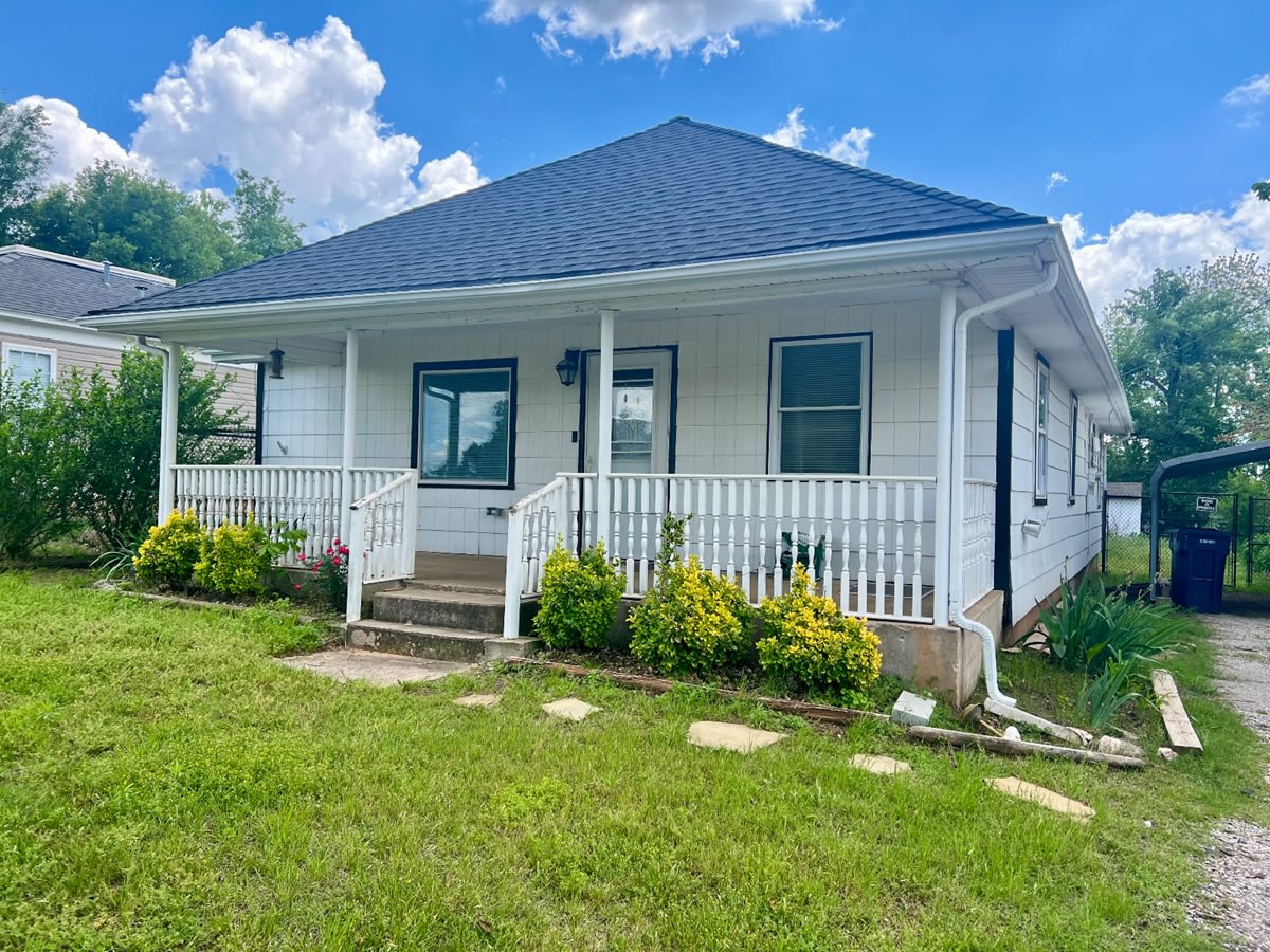 9904 SE 43rd St – photo 1