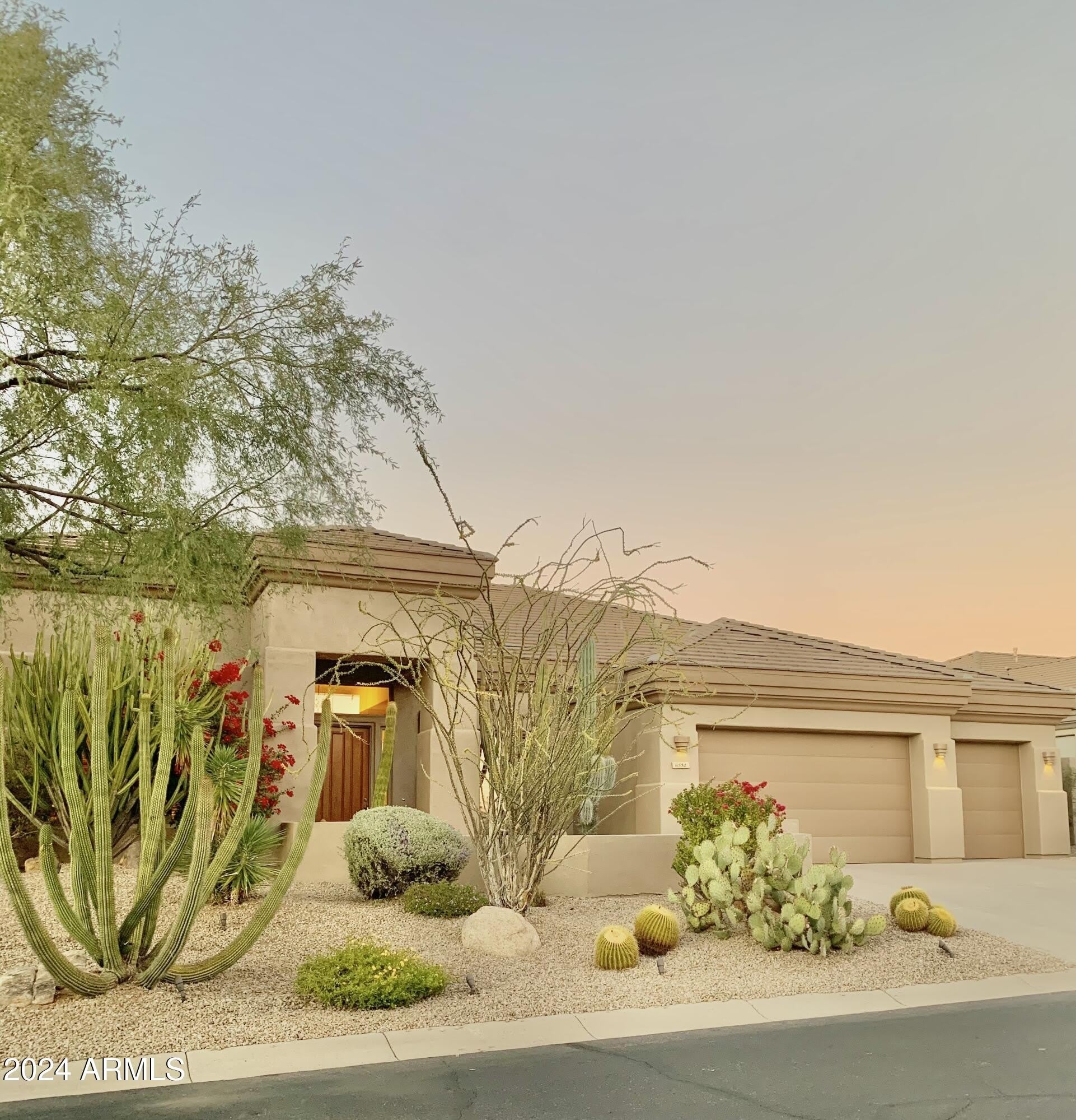 6332 E Dusty Coyote Circle – photo 1