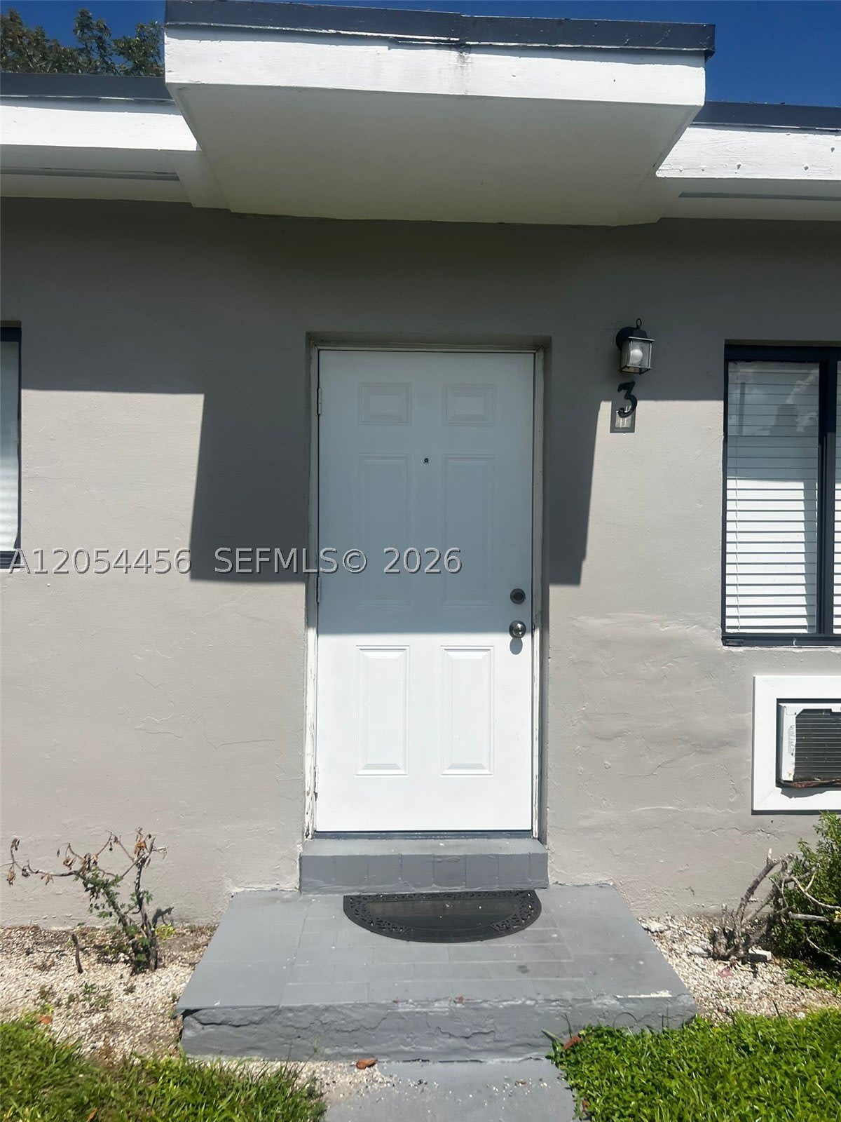 2090 NW 31th St – photo 1