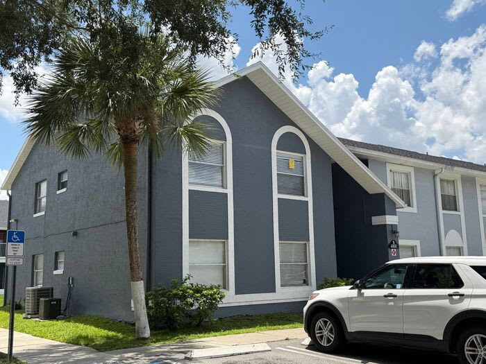 4160 Pershing Pointe Place – photo 1