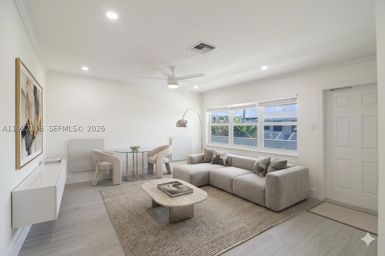1440 SE 15th St – photo 1