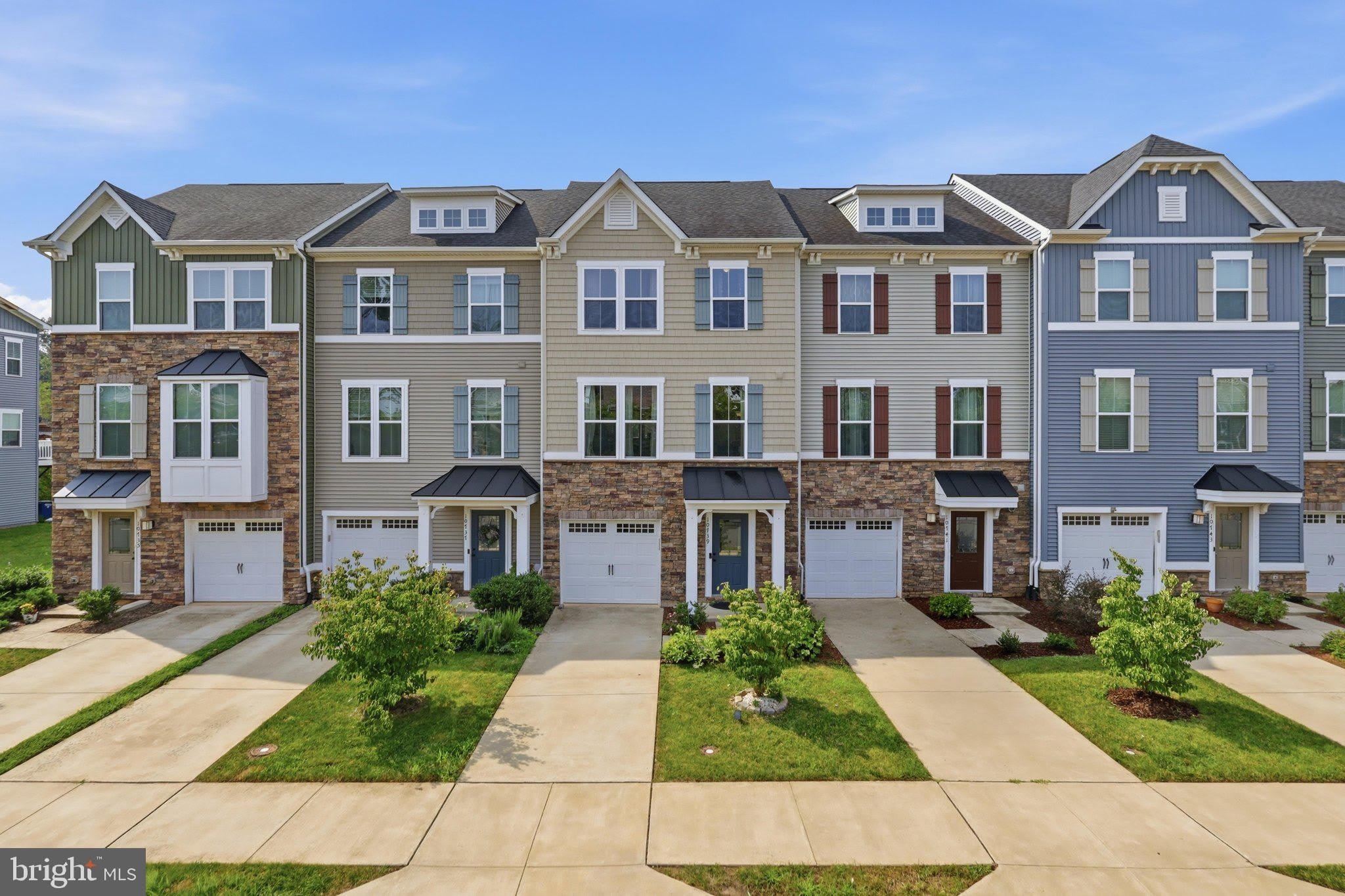 10739 HINTON Way – photo 1 of 41
