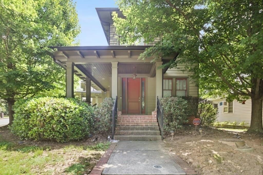 519 N Highland Avenue NE – photo 1