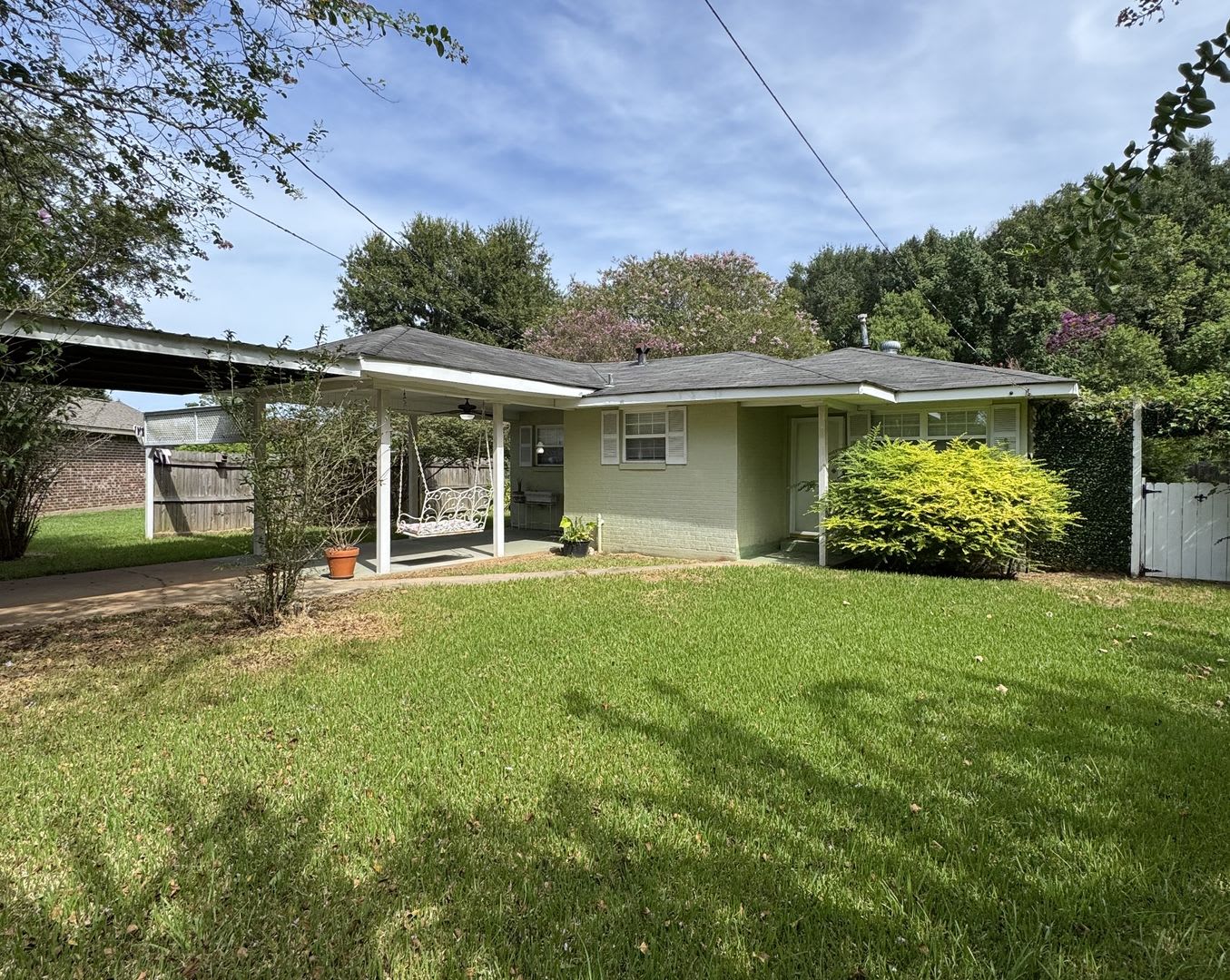 Single Family Residence – photo 1