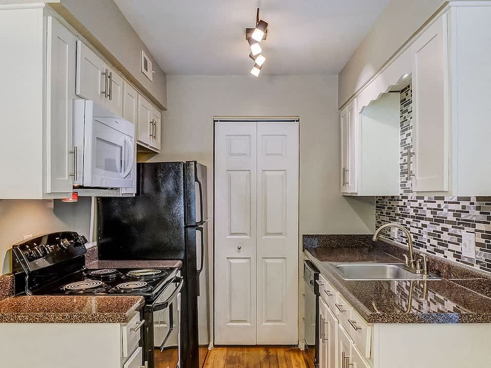 West Winds Townhomes – photo 1