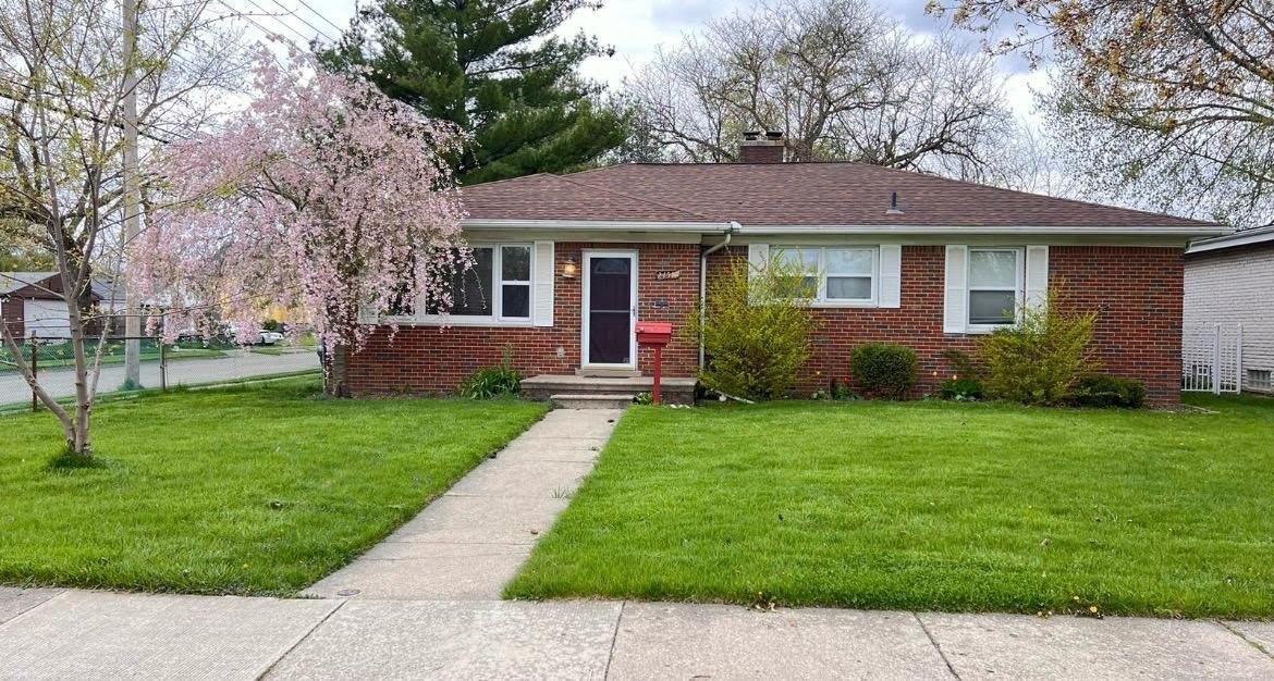 24517 Rosebud Avenue – photo 1 of 13
