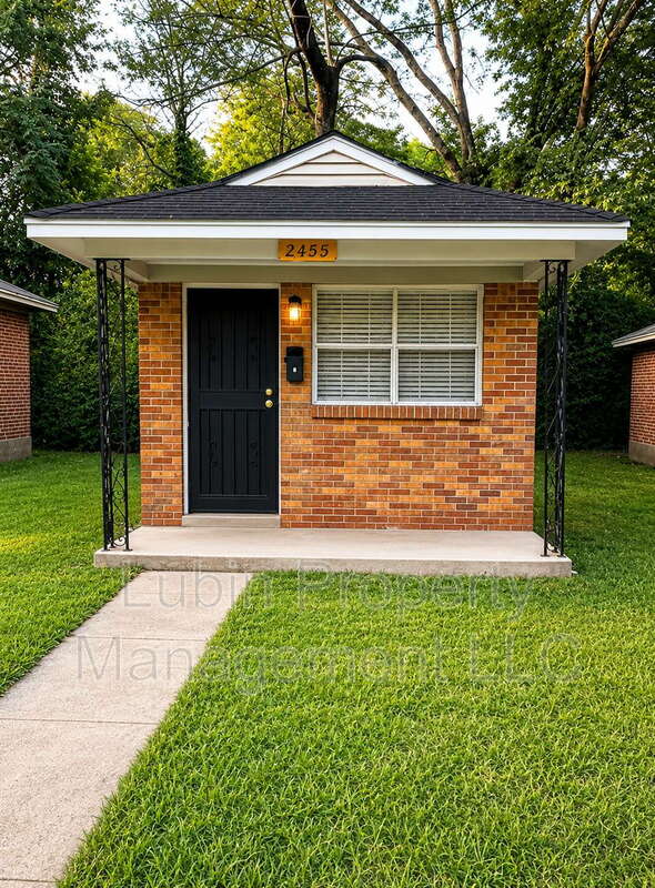 2455 Douglass Ave – photo 1