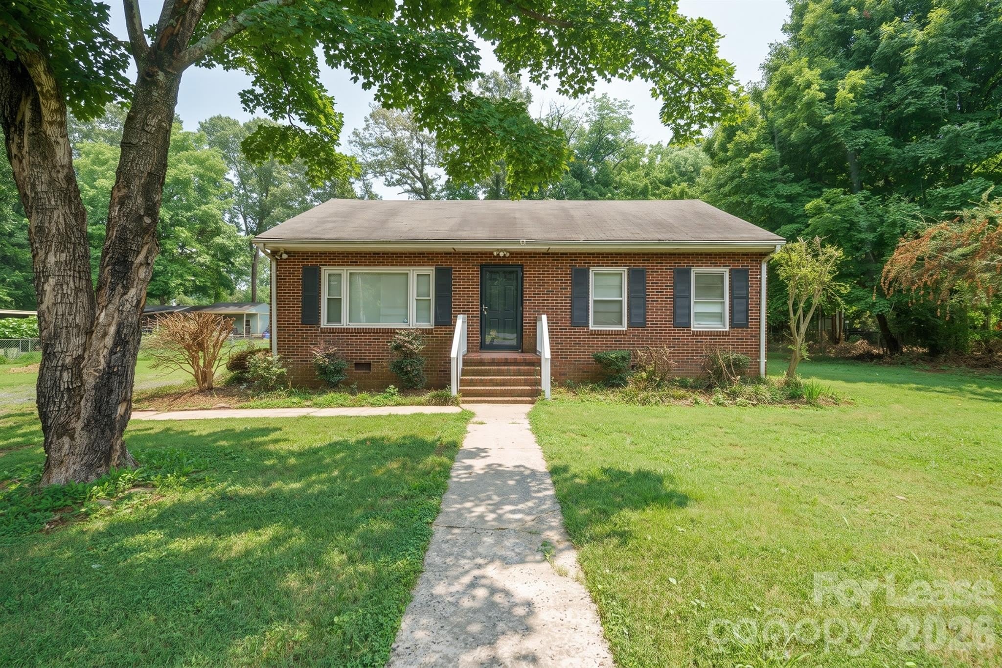 7122 Mallard Creek Road – photo 1