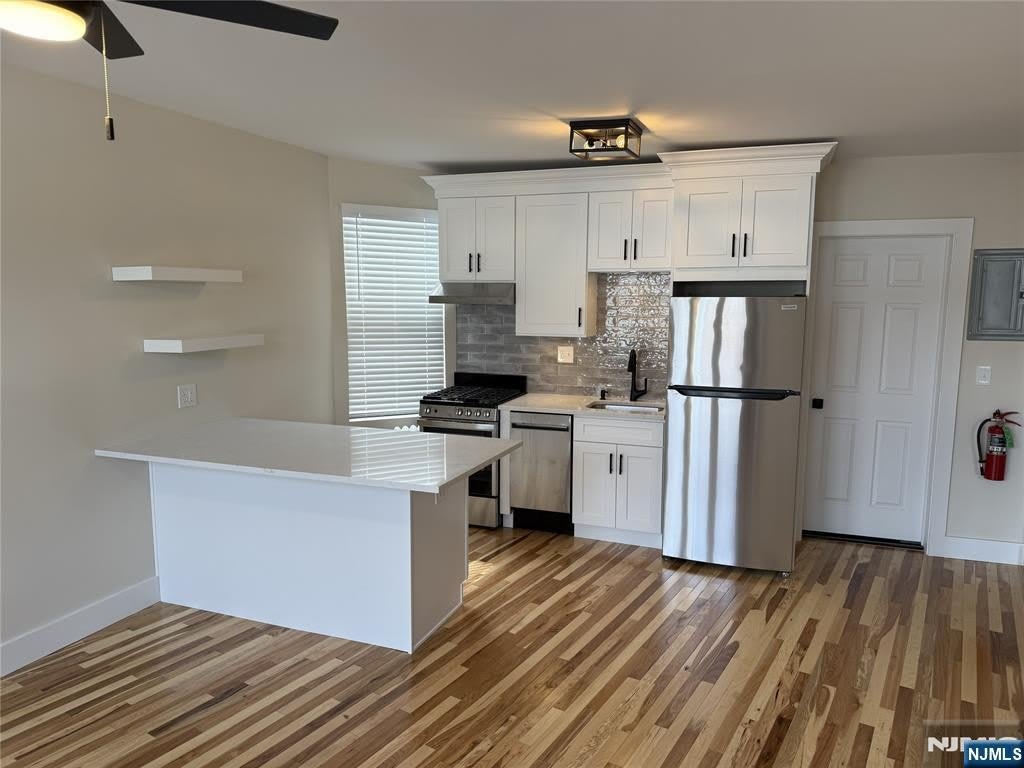 24 Dean Street – photo 1 of 6