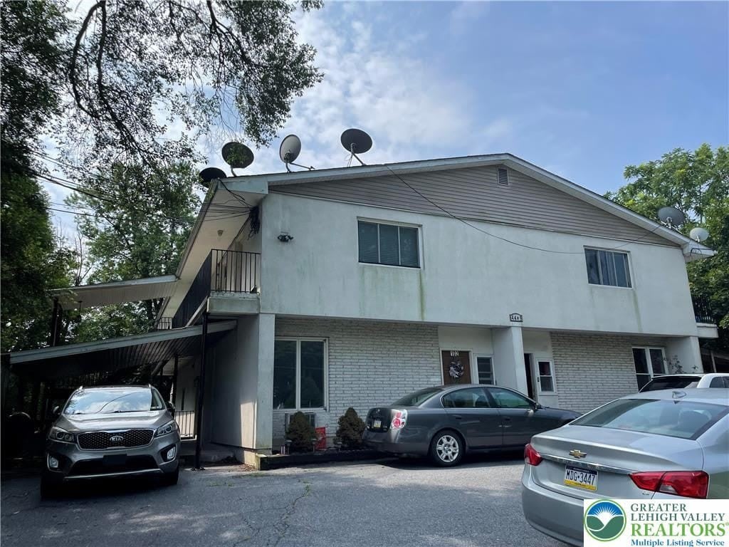 4429 Steuben Road – photo 1 of 10