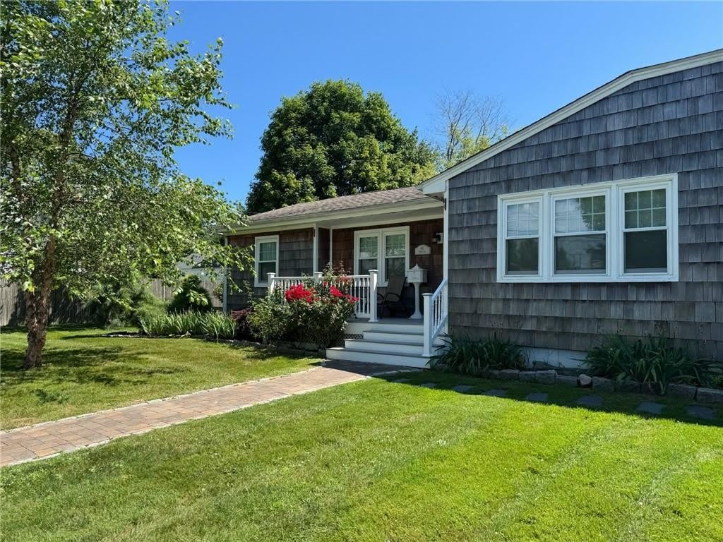 41 Dudley Avenue – photo 1