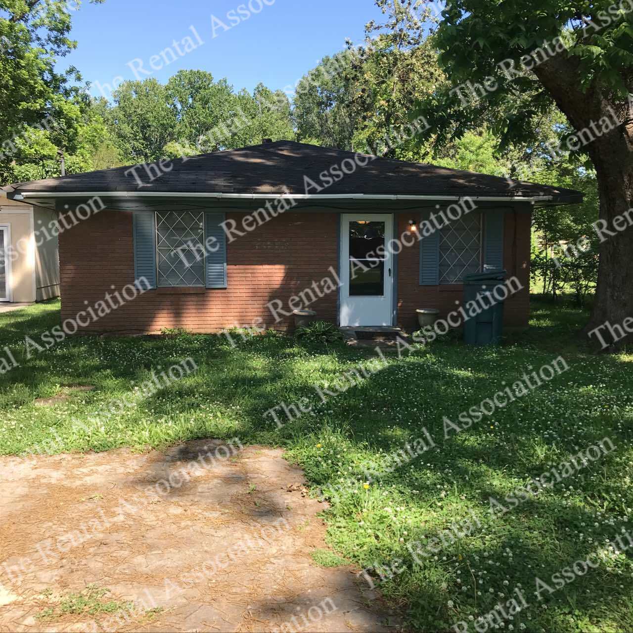 208 Tennessee Street – photo 1 of 21