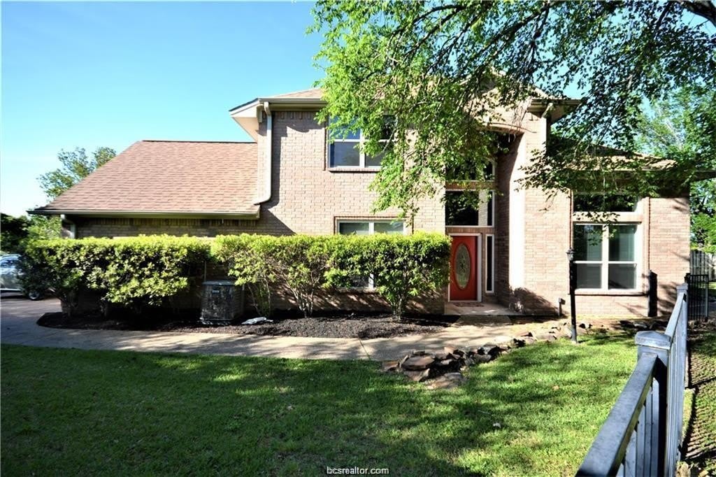 315 Chimney Hill Drive – photo 1