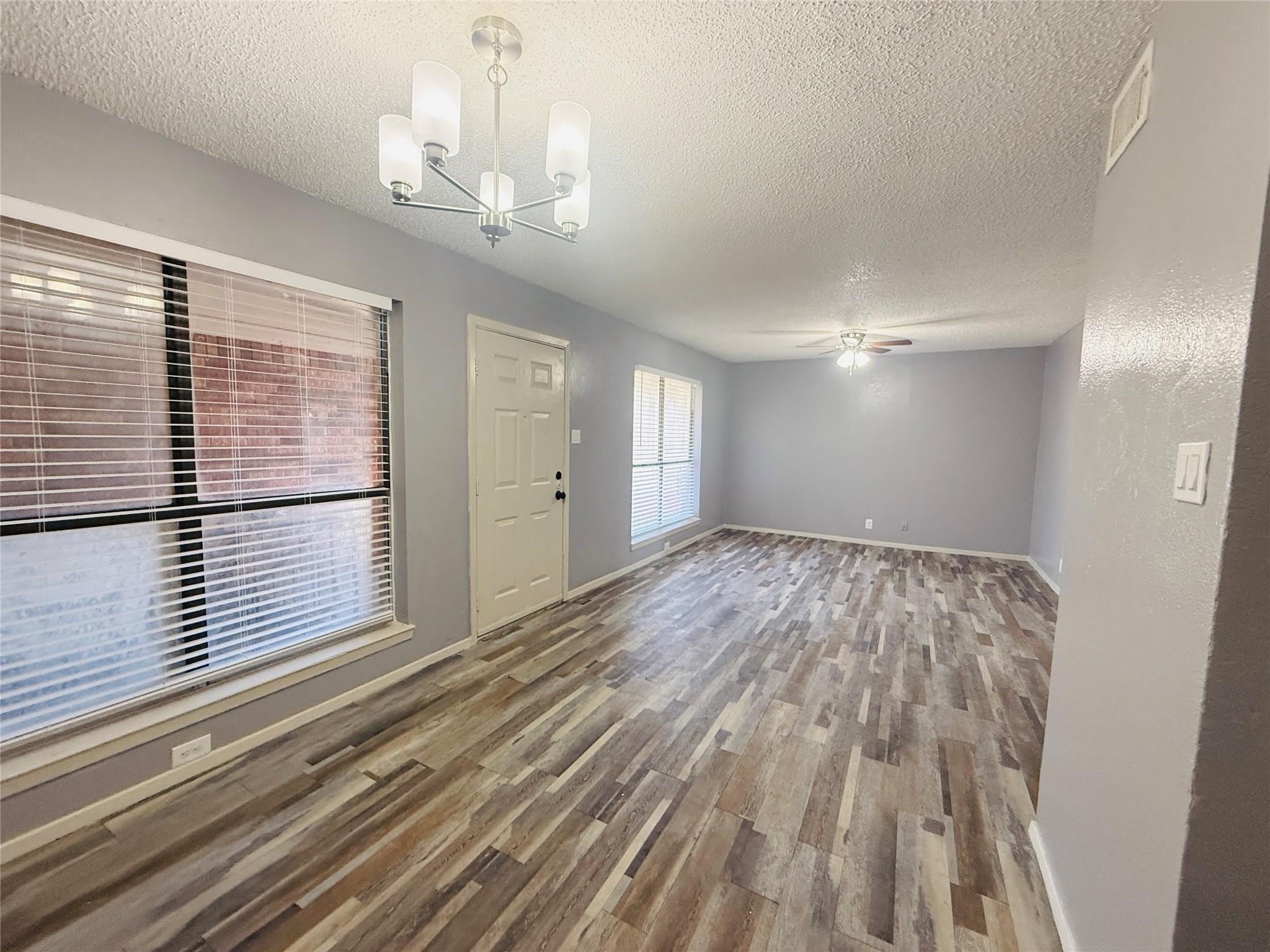 60 W washington Street – photo 1 of 10