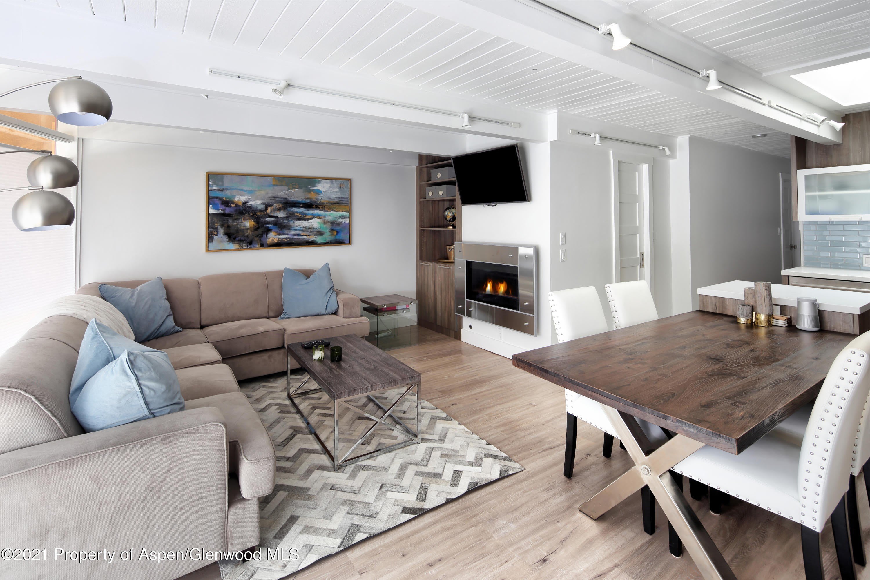 803 E Durant Avenue – photo 1