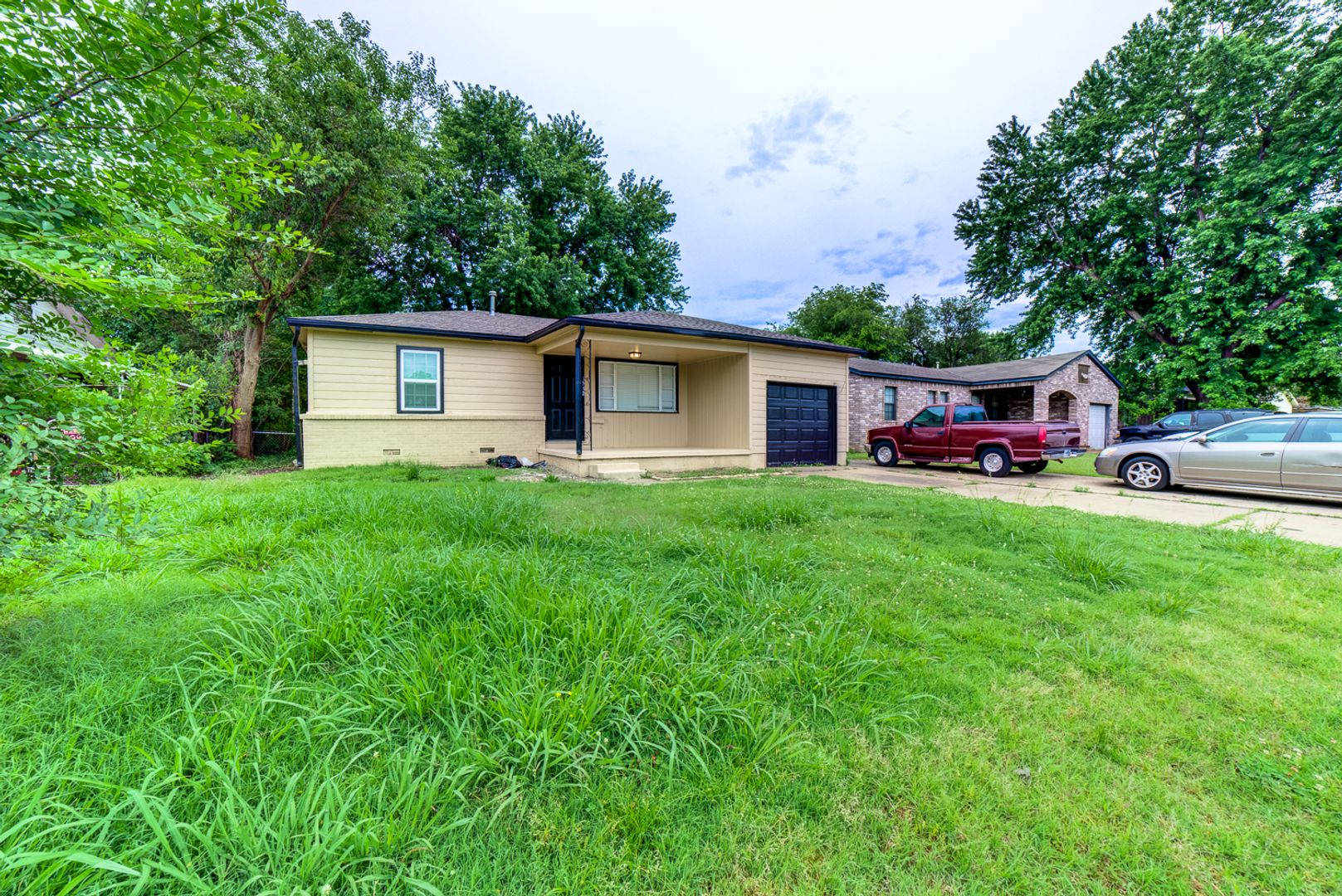 Recently Remodeled 3 Bed 1 Bath – photo 1