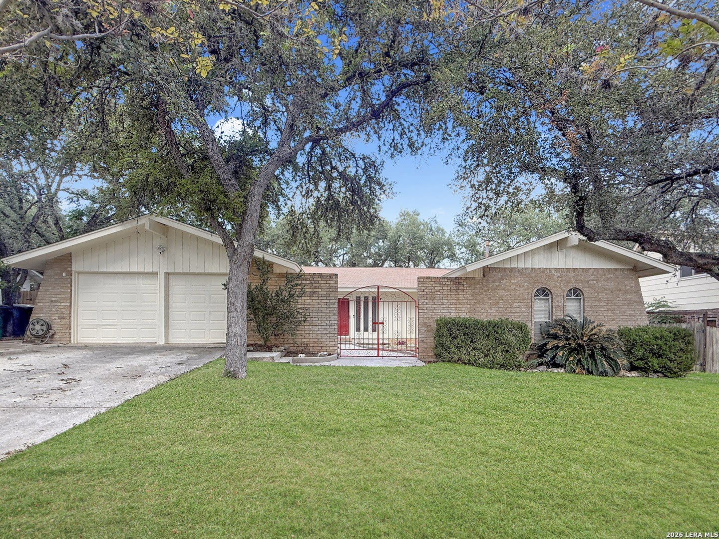 14707 Chimney Way – photo 1