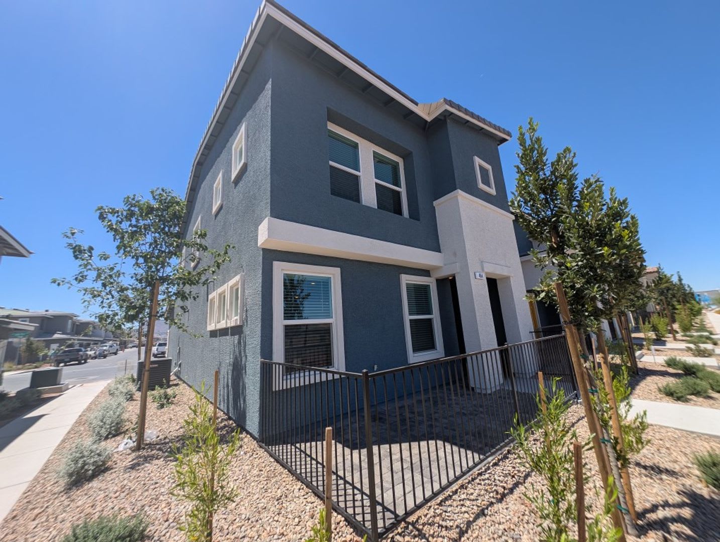 484 GOLDEN MYNA AVE – photo 1