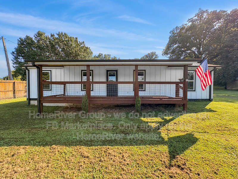 1751 Old Lafayette Rd – photo 1 of 18