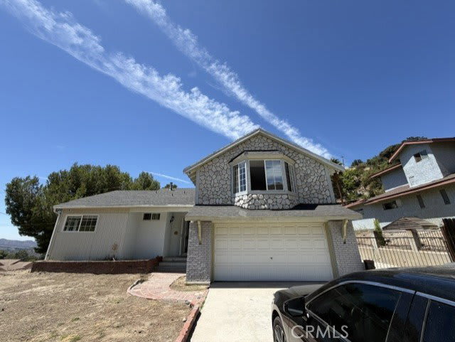 10459 Haines Canyon Avenue – photo 1