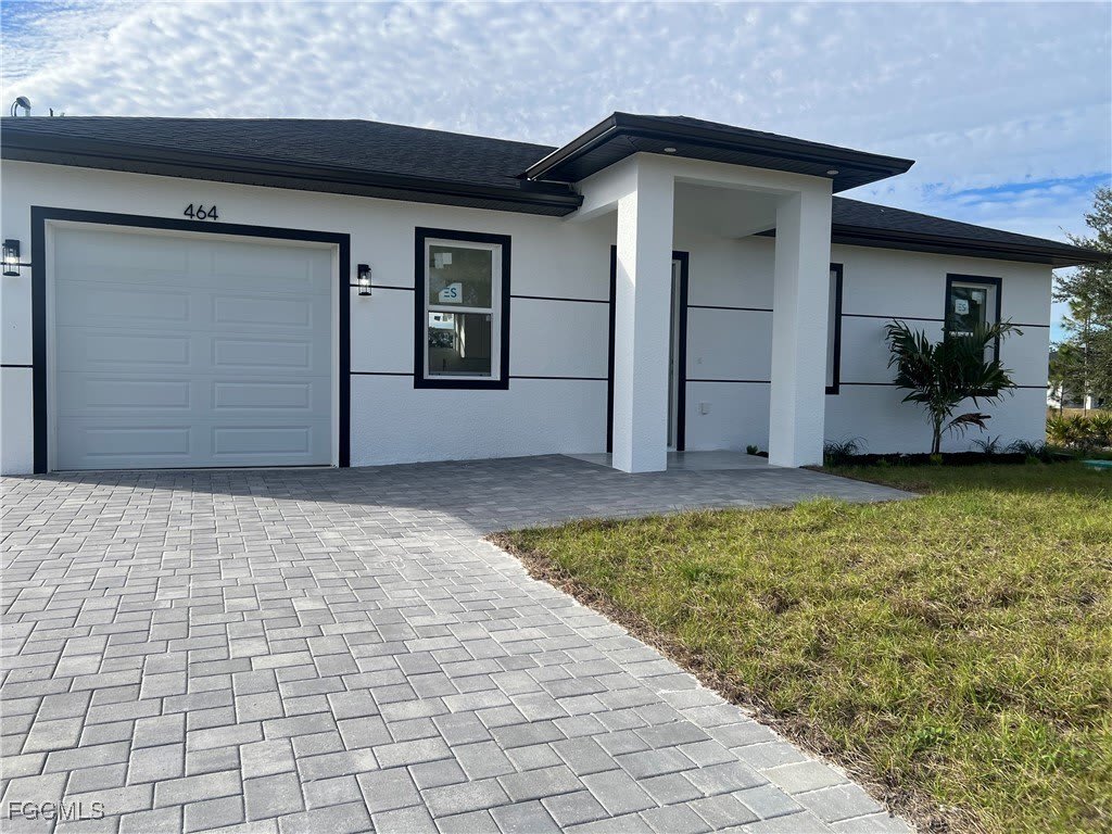 464 Eisenhower Boulevard – photo 1