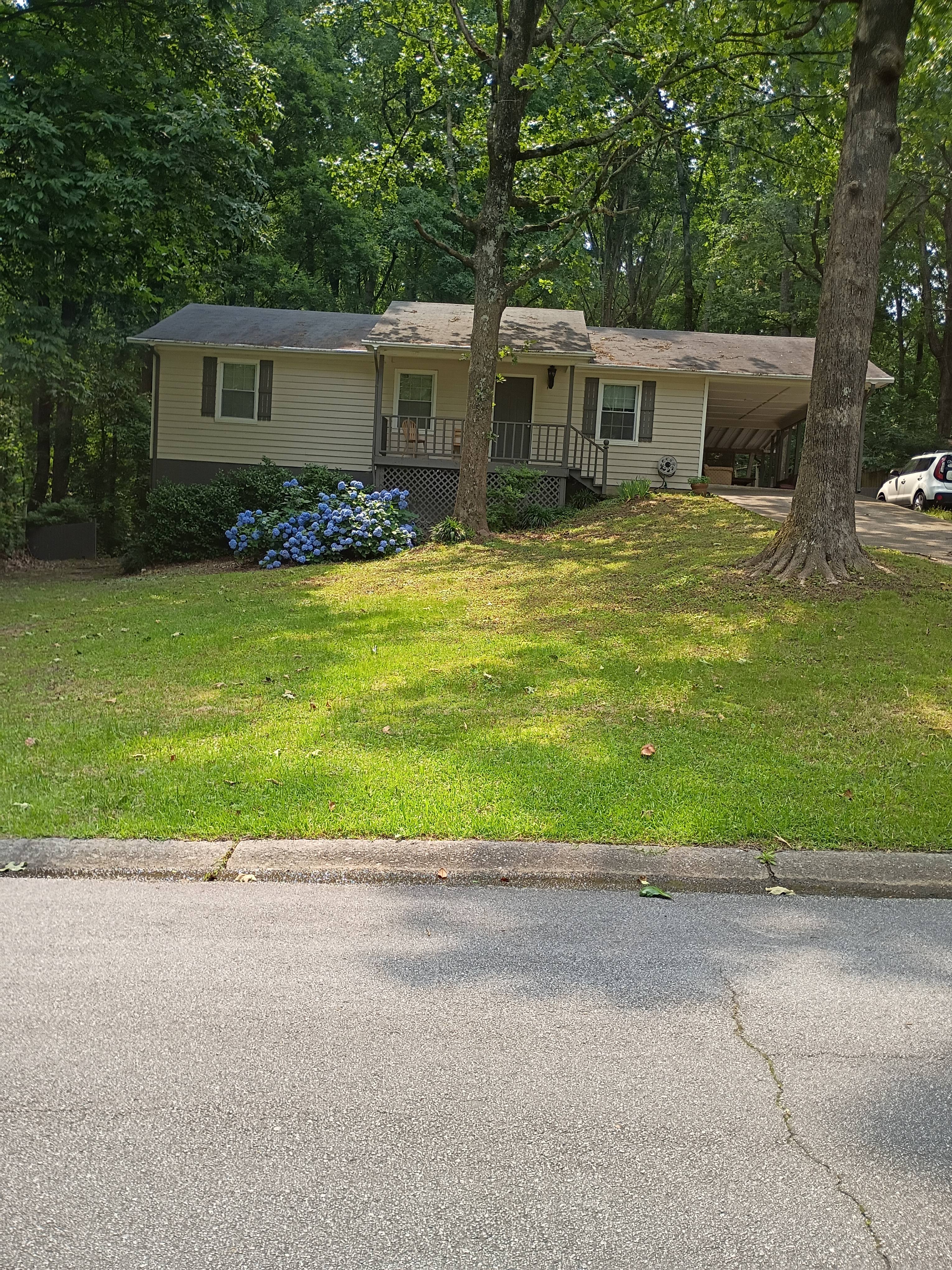 1279 Alpha Drive – photo 1