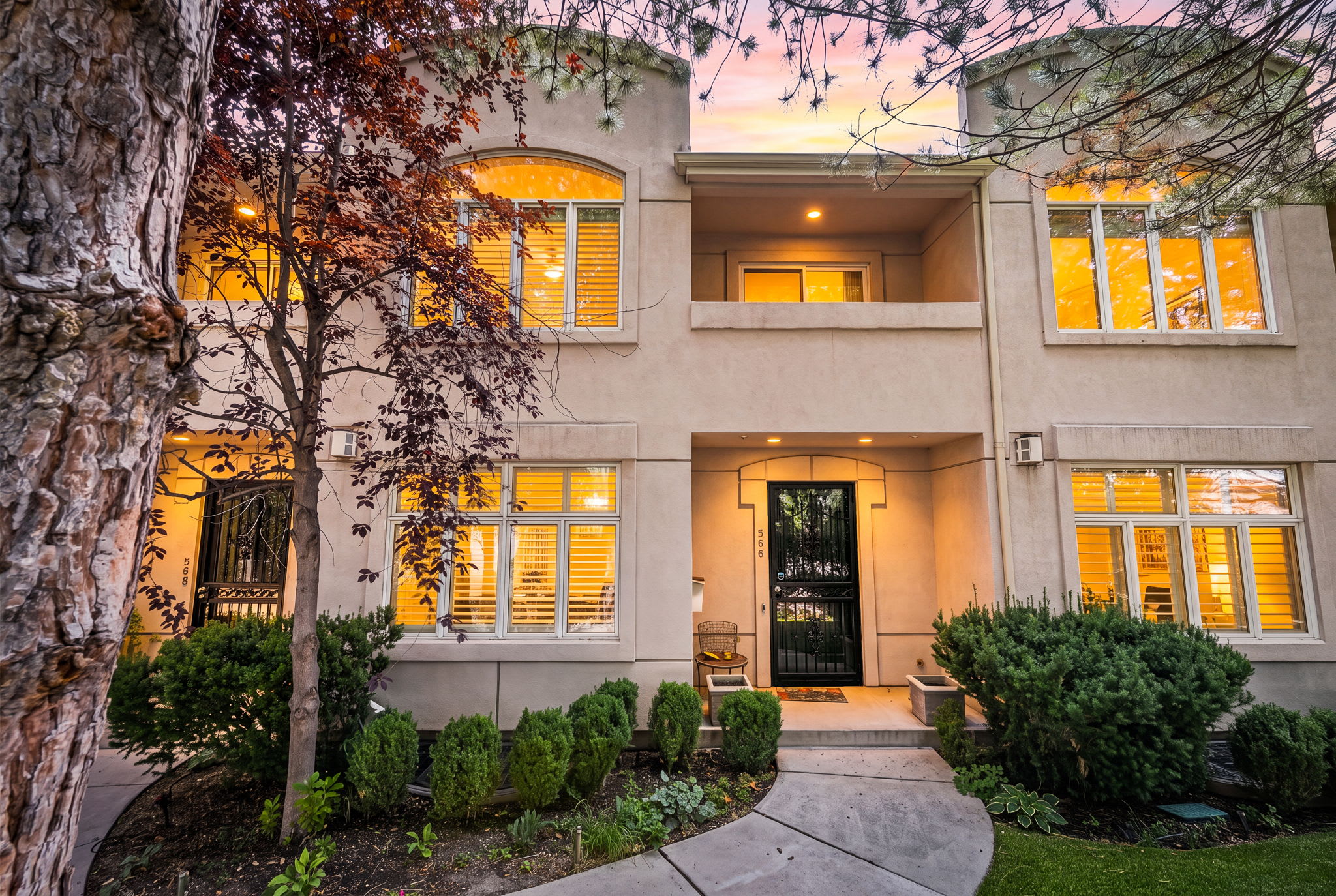 566 Josephine Street – photo 1