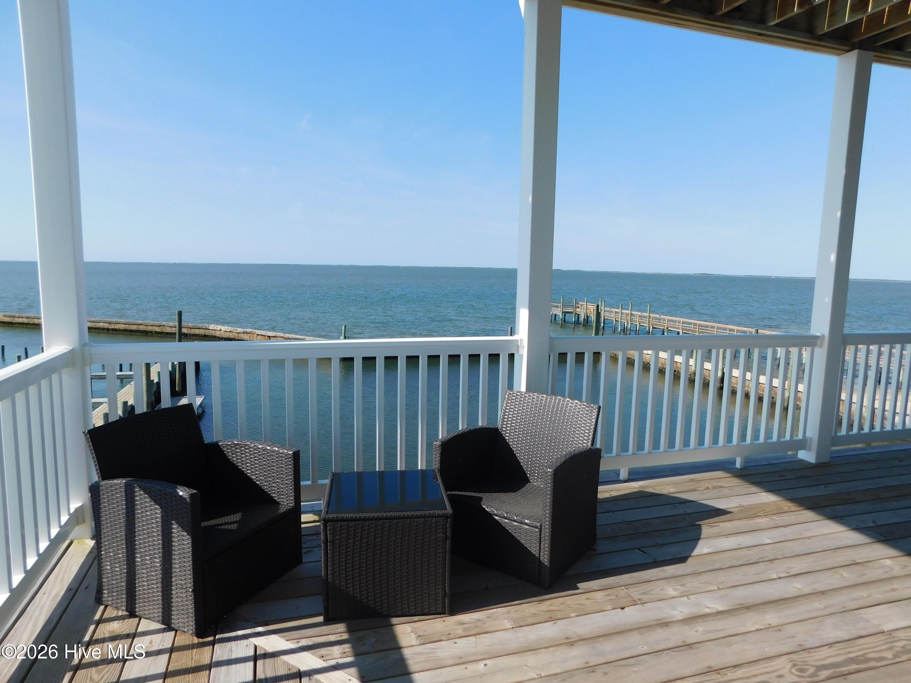 142 S Ferry Dock Road – photo 1 of 15