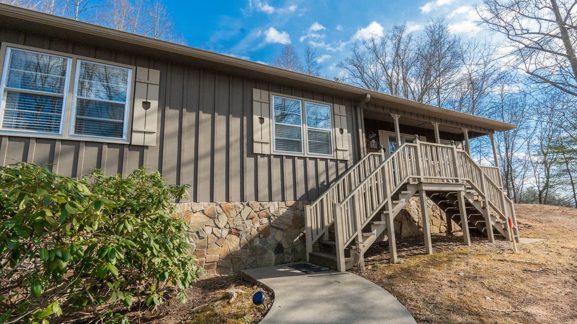 42 Celebration Place – photo 1 of 18