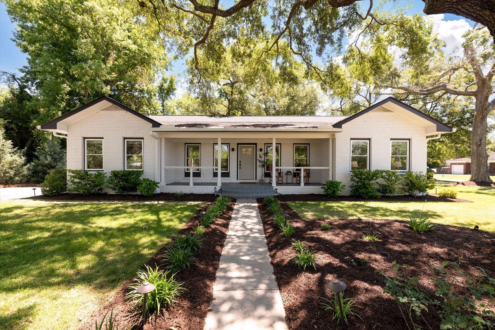 Spacious West Ashley Home Near Downtown Charleston – photo 1