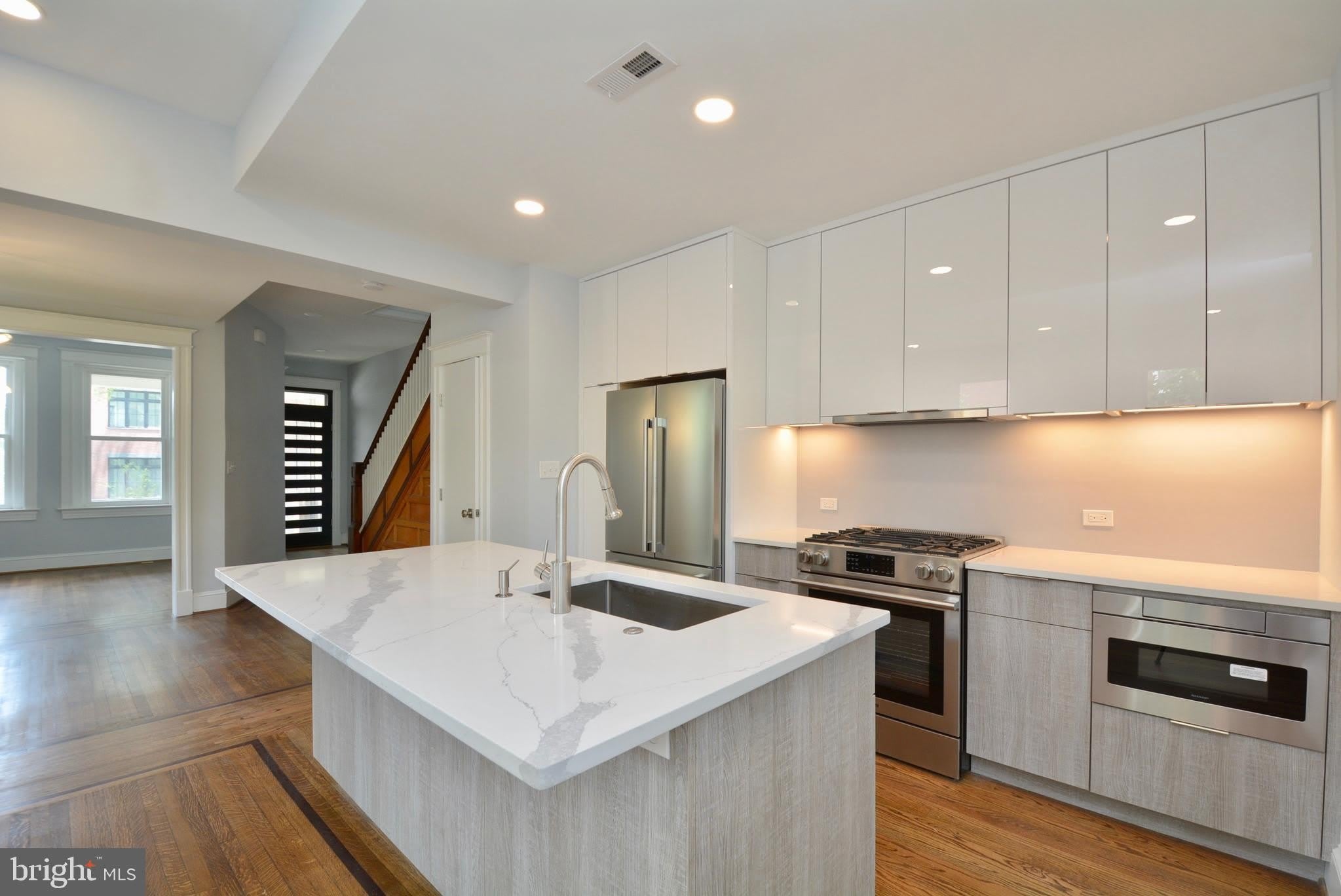 1724 2ND Street NW – photo 1