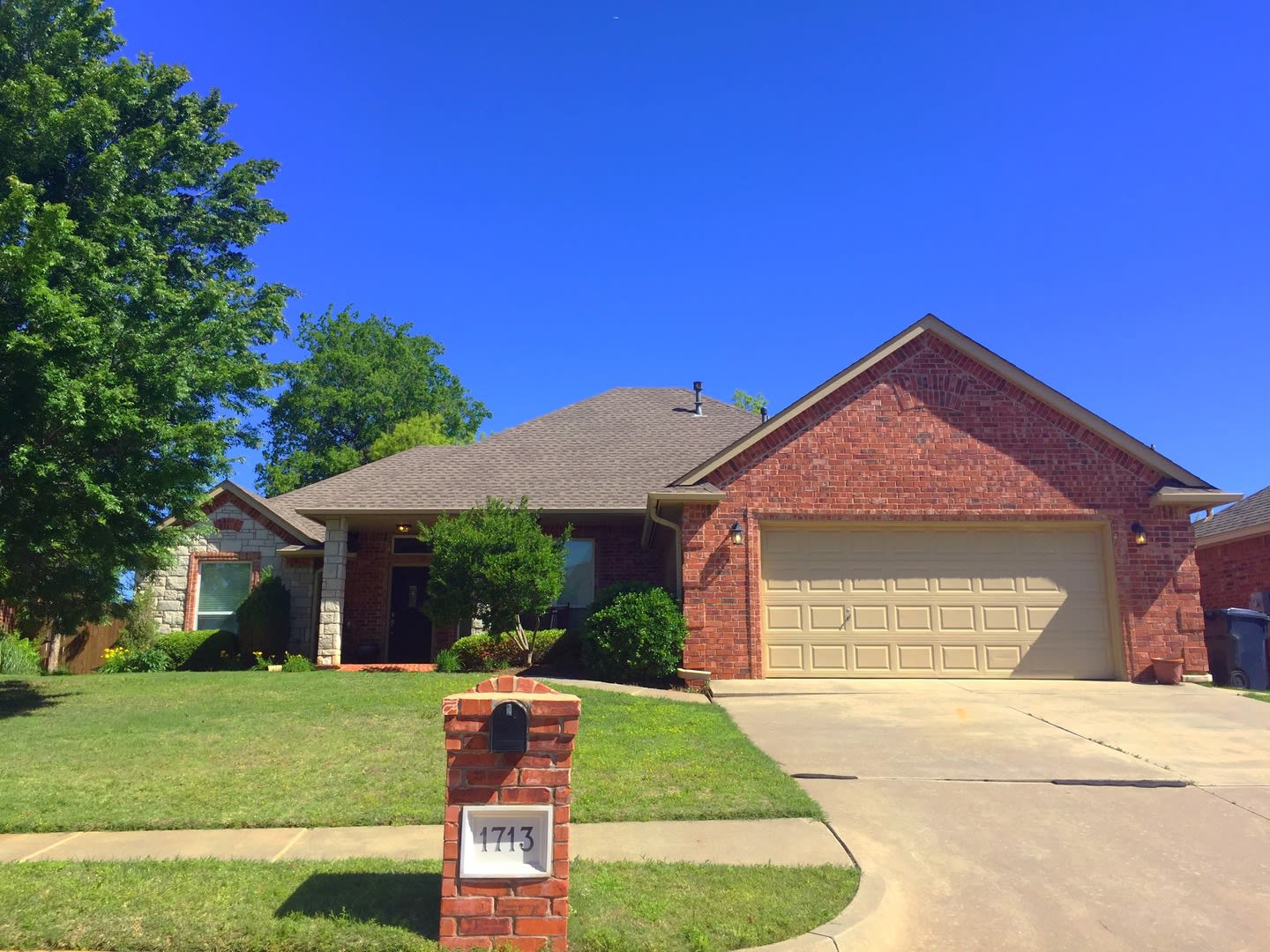 Cul De Sac Home Edmond Schools 4 Bedrooms – photo 1