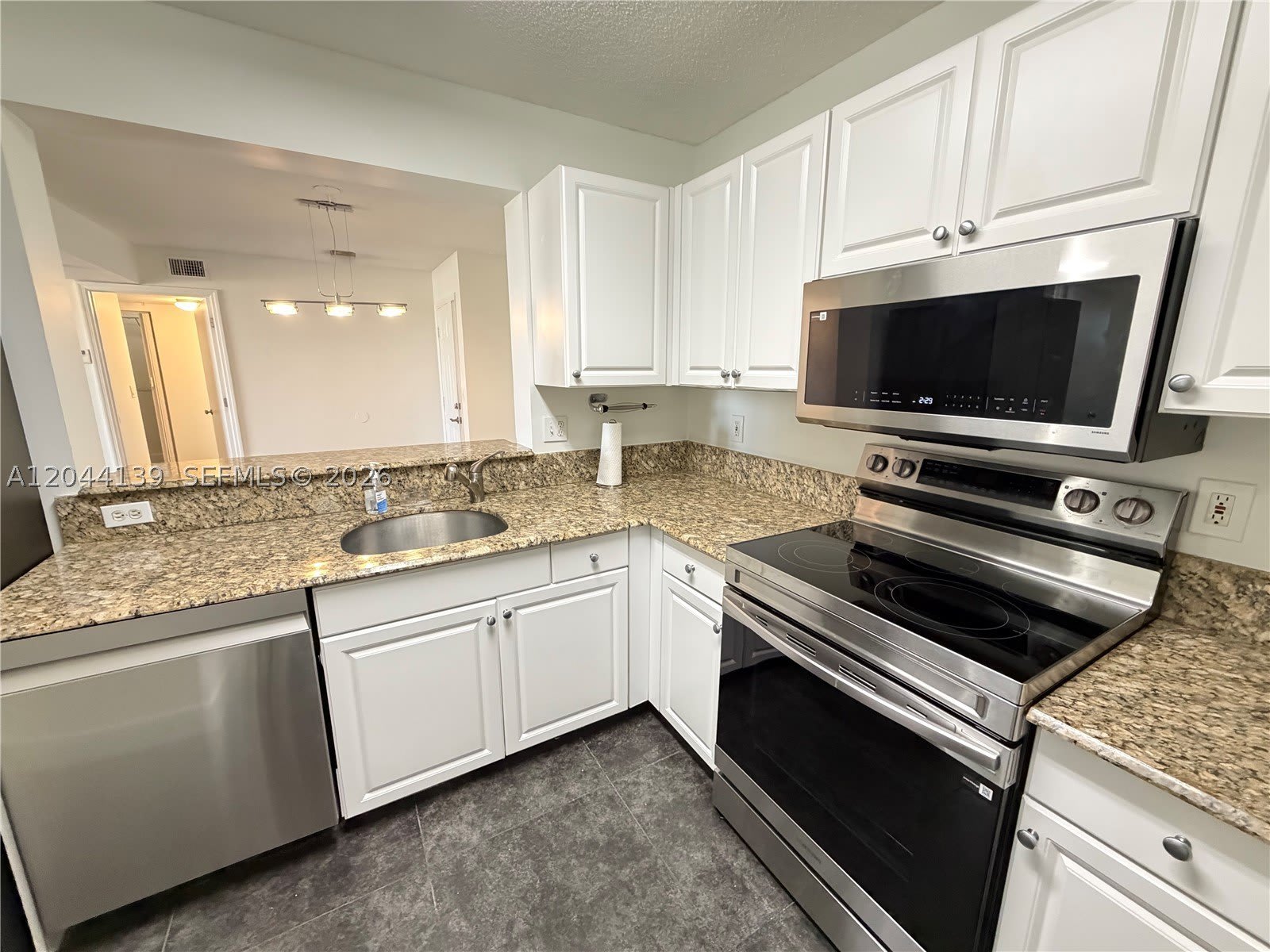 2711 Ocean Club Blvd – photo 1
